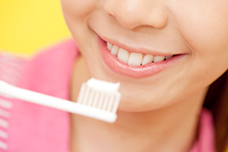 歯列矯正と歯周病基本治療